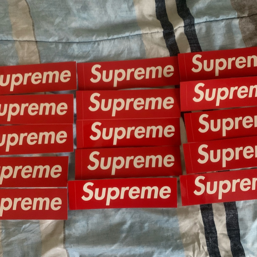 15 Supreme Logo Stickers - Picture 2 of 2